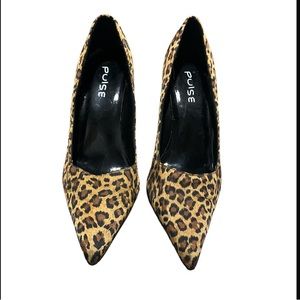 Pulse Leopard print Pump heels 7.5